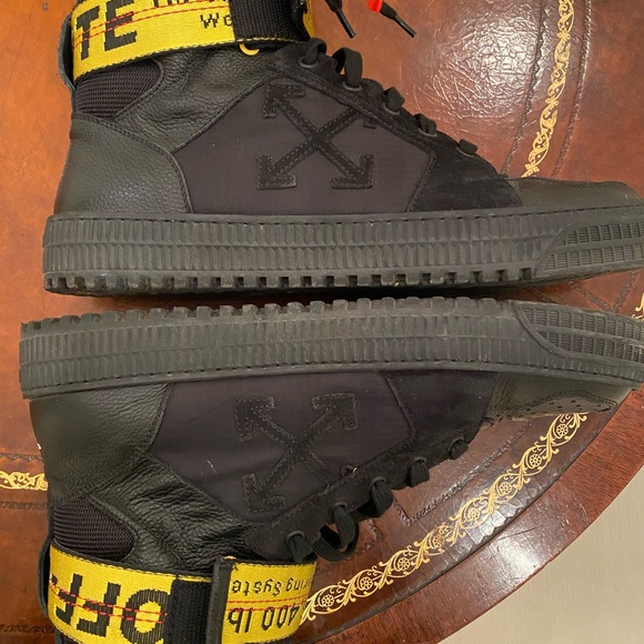 OFF-White Industrial High Top - Picture 10 of 11